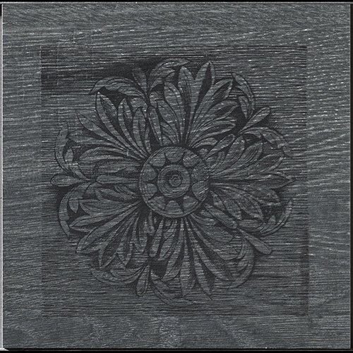 Iris French Woods Formella Carve Elm 20x20